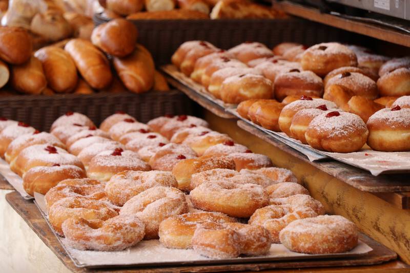 Photo of a some really delicious-looking doughnuts.